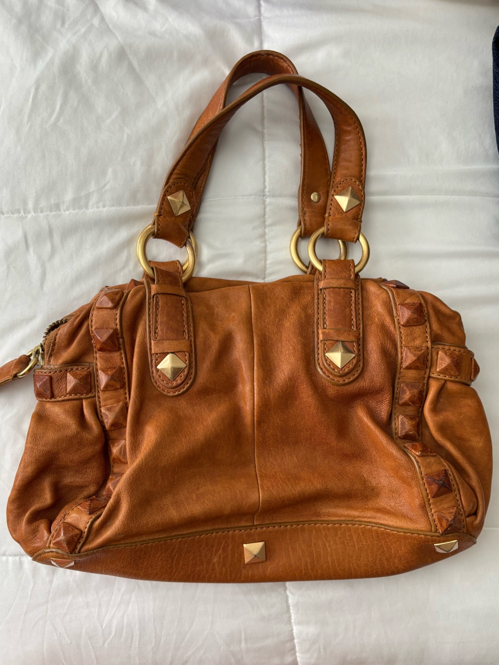 Línea Pelle Tan Leather Stud-Accent Purse